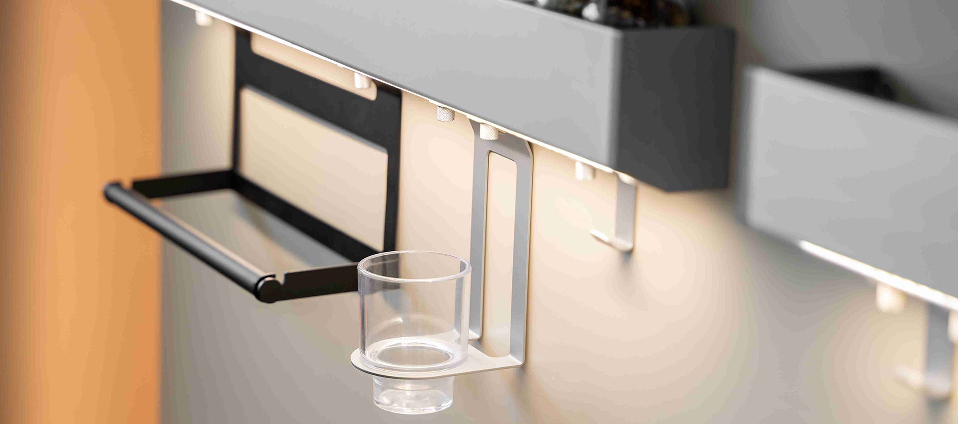 Handles and high quality accessories for motorhome and caravan
